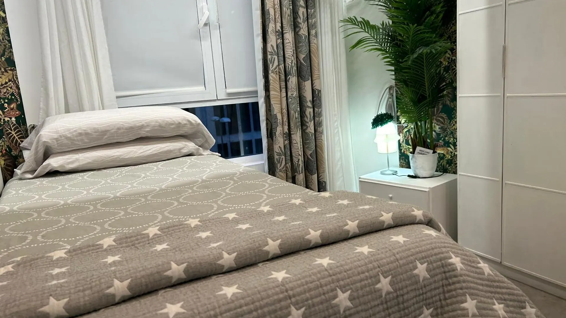 Wonderful Room En Suite San Sebastián Spanien