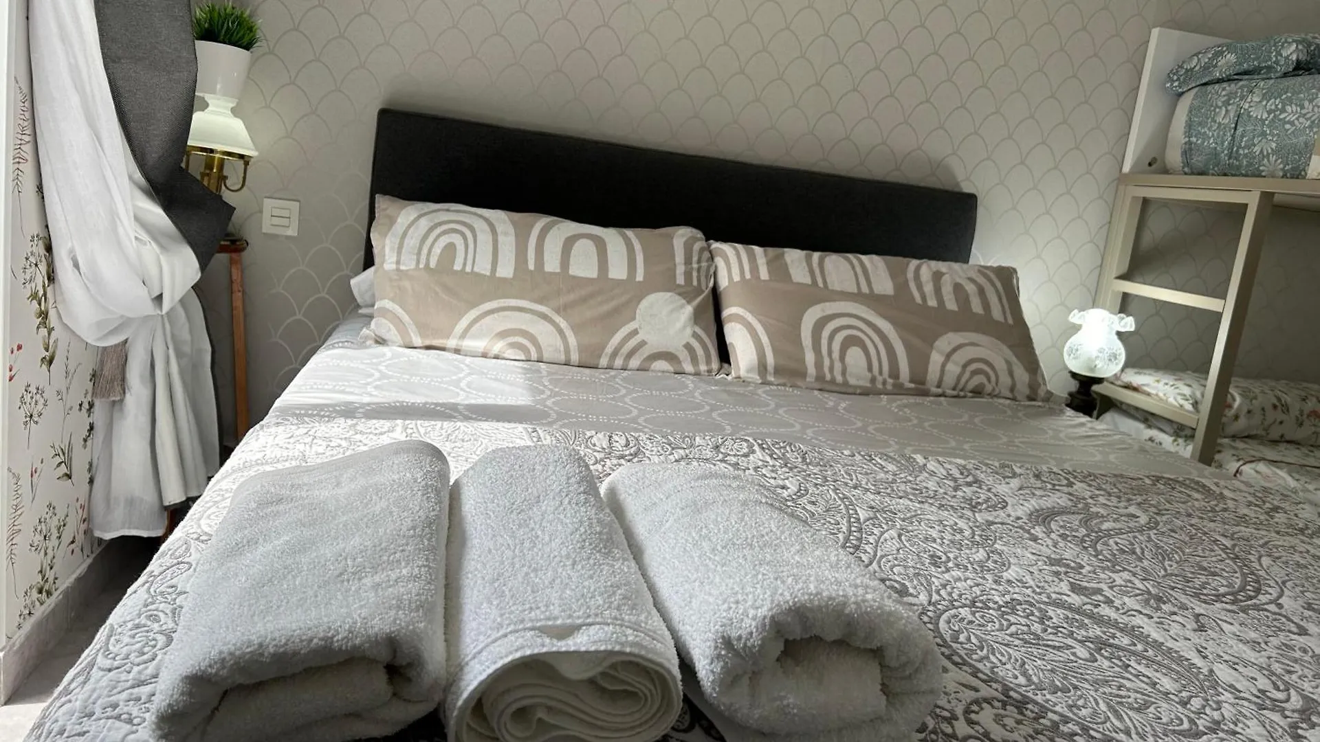 Wonderful Room En Suite San Sebastián 0*,